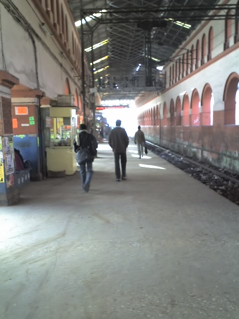 Barrackpore station-day